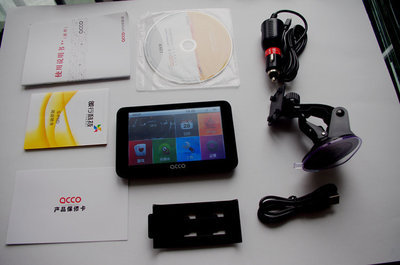 艾酷A550車載GPS導(dǎo)航儀 5寸高清屏下的智能出行伙伴